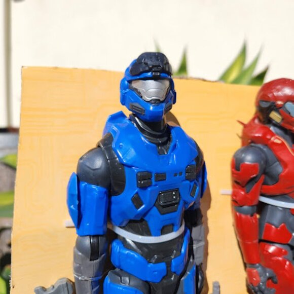 HALO Master Chief 12" Action Figure Blue Red Spartan Toy Bundle Video Game Memor - Picture 5 of 14